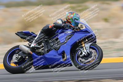 media/Jan-14-2023-SoCal Trackdays (Sat) [[497694156f]]/Turn 4 Set 2 (1030am)/